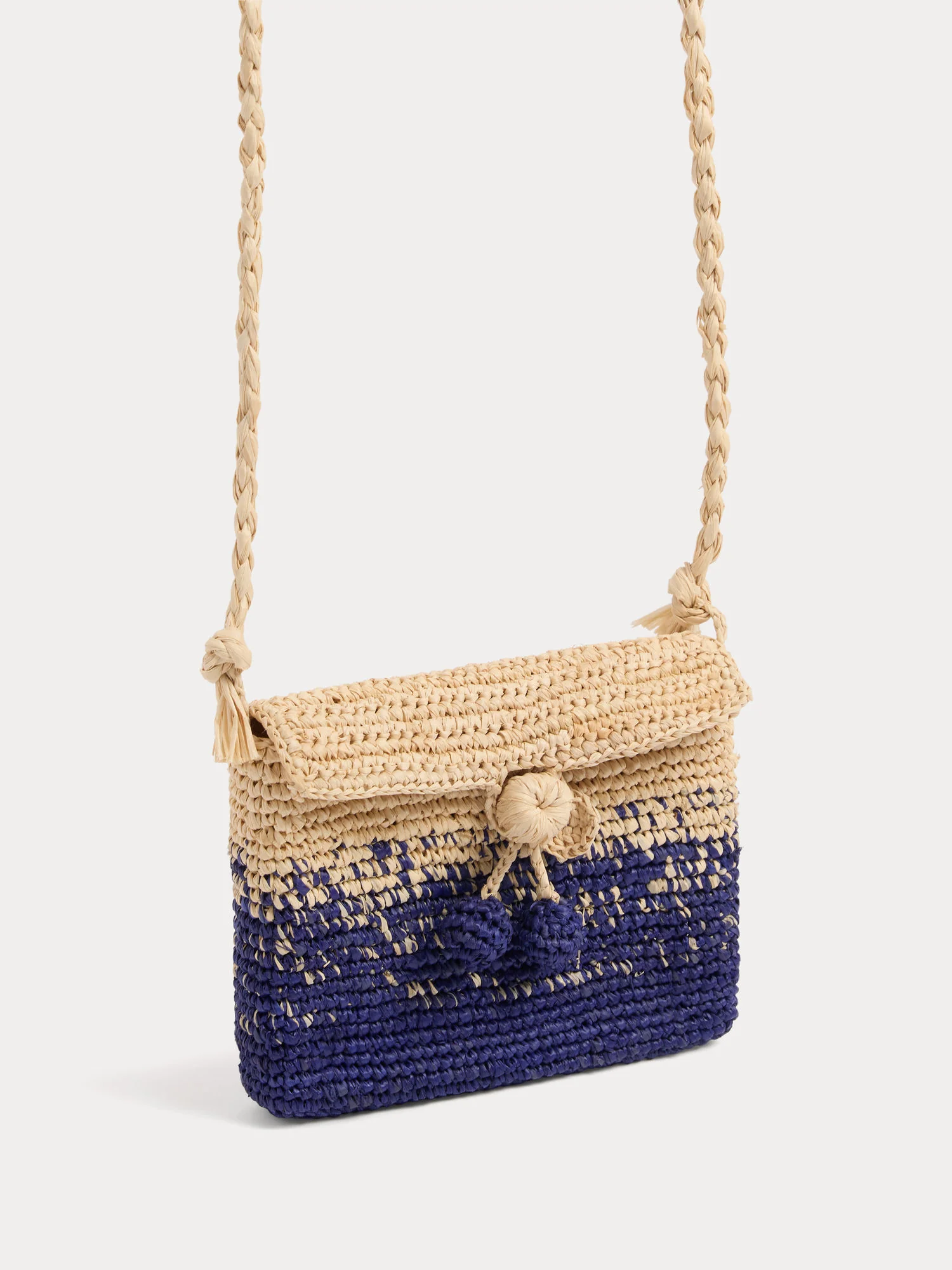 Sac flamant rose en raphia crocheté